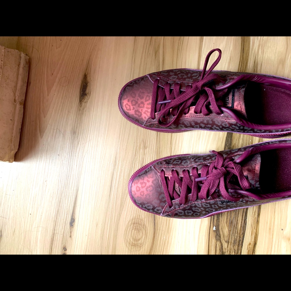Pumas shoes
